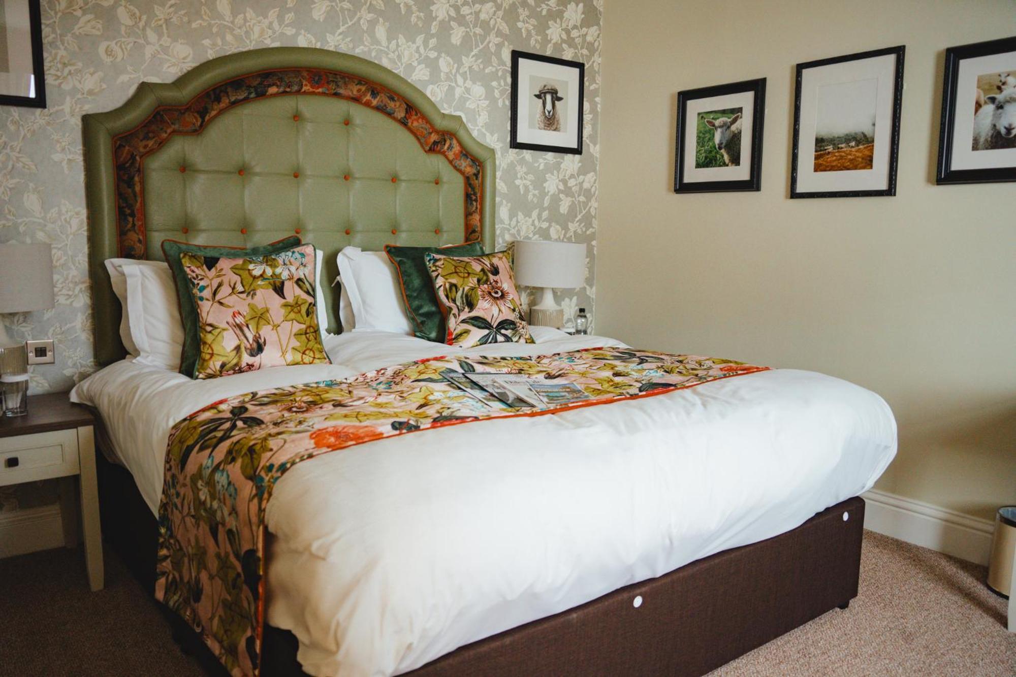 The Golden Fleece Hotel, Thirsk, North Yorkshire Extérieur photo