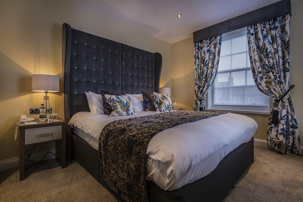 The Golden Fleece Hotel, Thirsk, North Yorkshire Extérieur photo